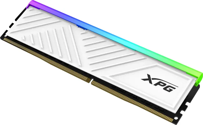 A-DATA XPG D35G DDR4 8GB – تردد 3200MHz – تصميم أبيض منخفض الارتفاع – أداء موثوق وتبريد فعال - رام